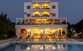 Stephanos Hotel Polis 3*